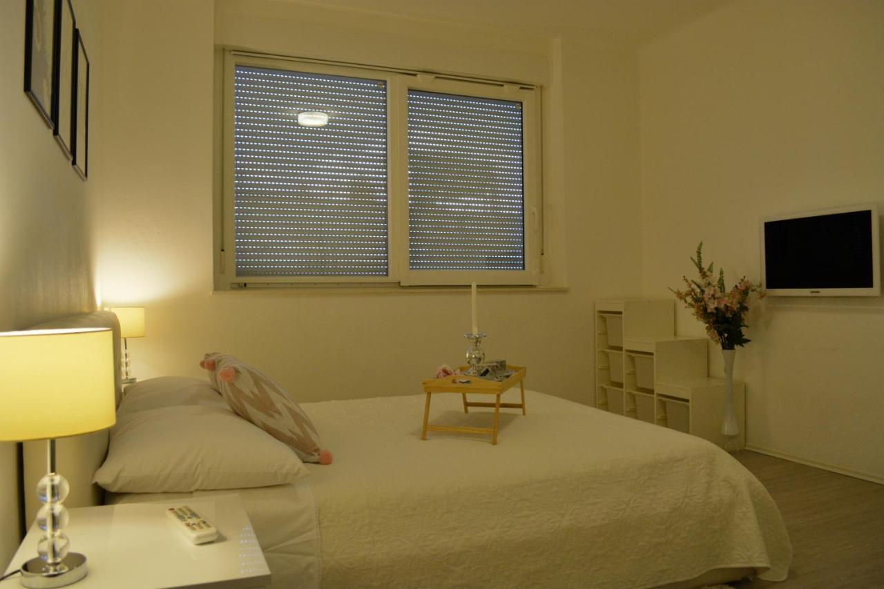Apartment Seven Σπλιτ Εξωτερικό φωτογραφία